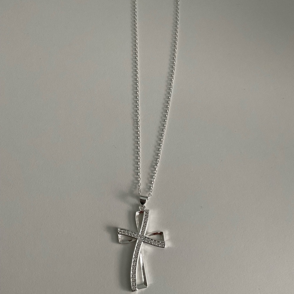 .925 Sterling Silver Cross Necklace